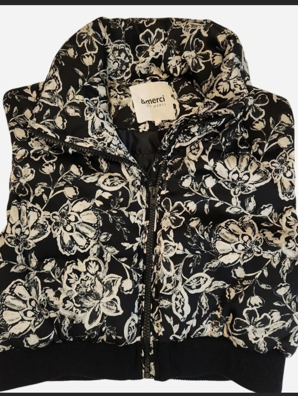 &merci Black & Cream Floral Quilted Zip Up‎ Jacket Medium EUC